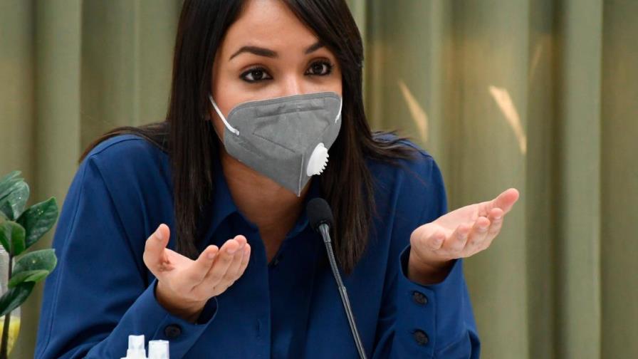 Faride plantea que el Presupuesto se discuta con la sociedad
Entiende que debes ser discutido con todos los sectores sociales
Sobre la acusación de tener “doble moral”, dijo que las calificaciones que le hagan no llaman su atención Faride plantea que el Presupuesto se discuta con la sociedad
Entiende que debes ser discutido con todos los sectores sociales
Sobre la acusación de tener “doble moral”, dijo que las calificaciones que le hagan no llaman su atención