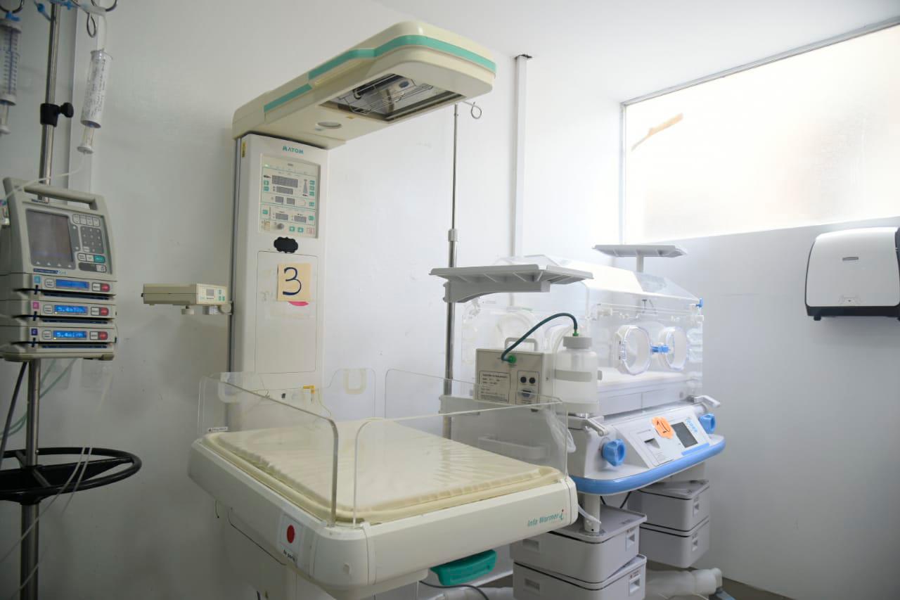 El área neonata cuenta con nuevos equipos.