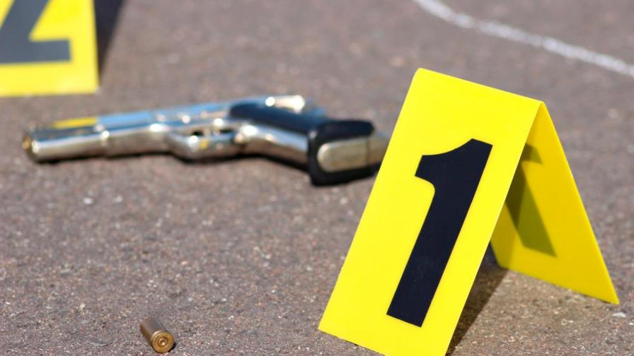 Hombre es asesinado a tiros frente a su residencia en San Pedro de Macorís Hombre es asesinado a tiros frente a su residencia en San Pedro de Macorís