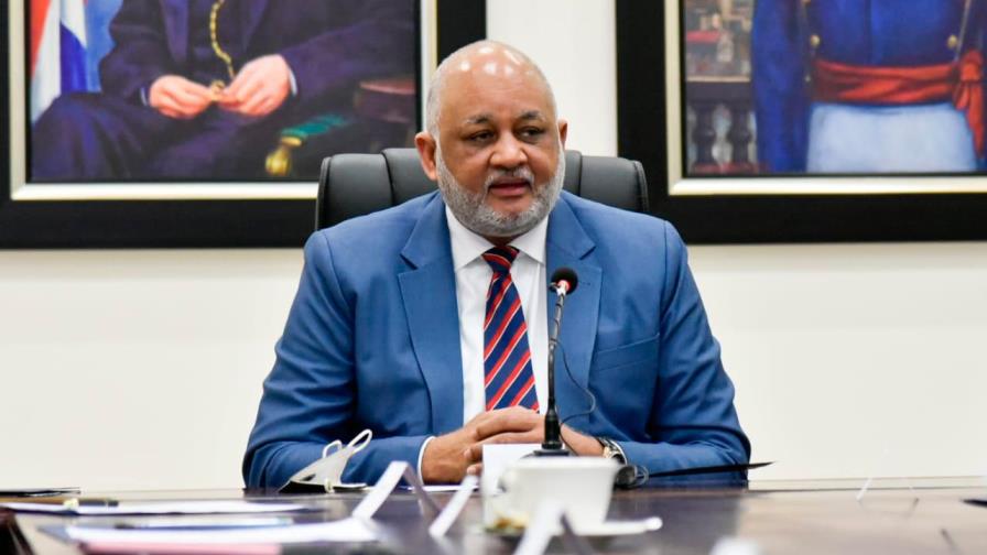 Educación deja sin efecto licitación para comprar orquídeas Educación deja sin efecto licitación para comprar orquídeas