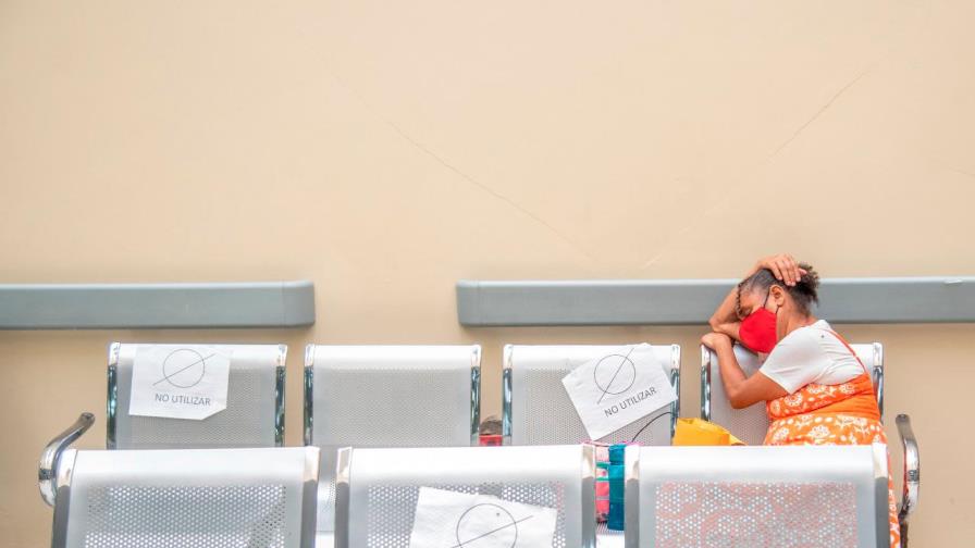 República Dominicana reporta cuatro defunciones y 724 nuevos casos de COVID-19 