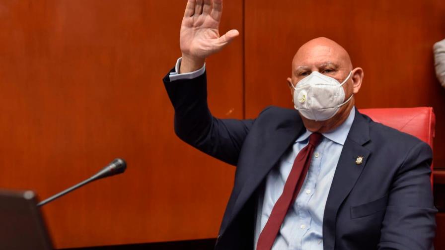 Senado aprueba resolución que ordena reubicar vertedero de Las Terrenas Senado aprueba resolución que ordena reubicar vertedero de Las Terrenas