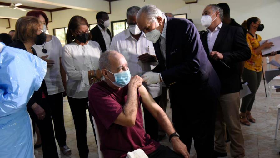 Salud Pública realiza jornada de vacunación contra la influenza