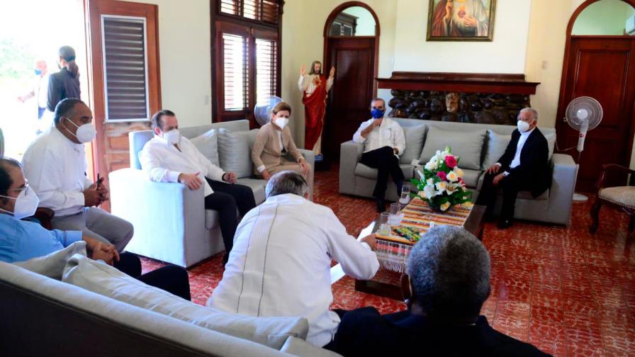 Abinader promete proyectos se realicen en Barahona respetarán el medioambiente 