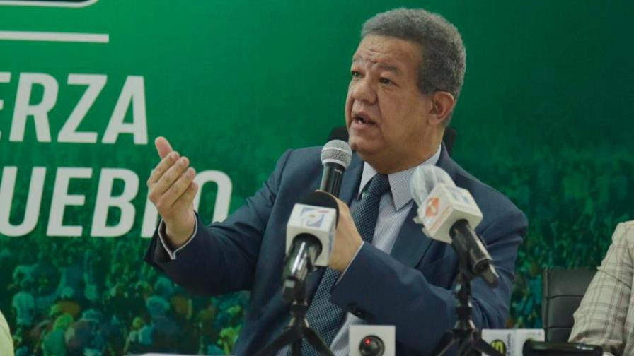 Leonel Fernández advierte recorte de presupuesto debilitaría partidos políticos