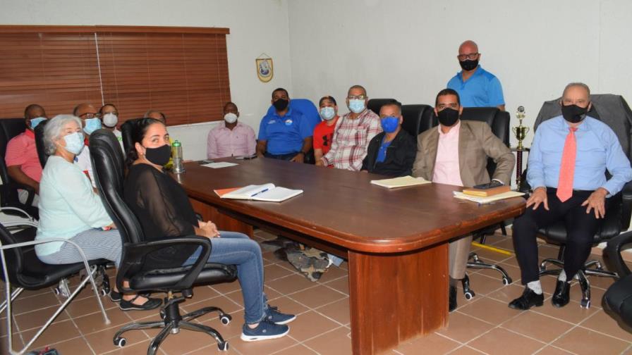 Fedona aclara situación del patronato que dirige Complejo Acuático del Centro Olímpico