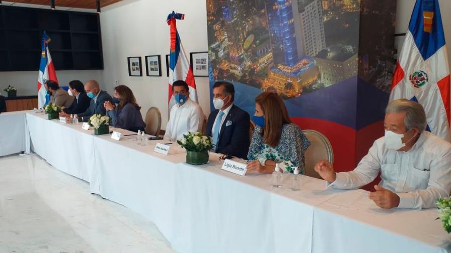 Gobierno y sector privado harán concurso para el diseño de otro logo Marca País