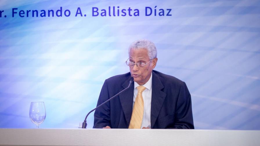 La incidencia del sector asegurador en la economía local se plasma en un libro