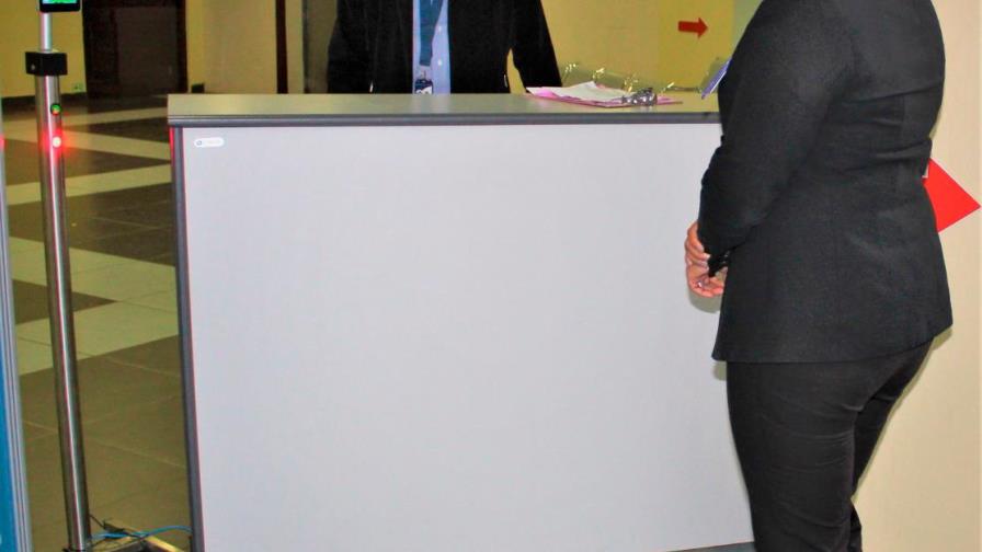 Hospital Ney Arias Lora pone en funcionamiento equipo de reconocimiento facial 