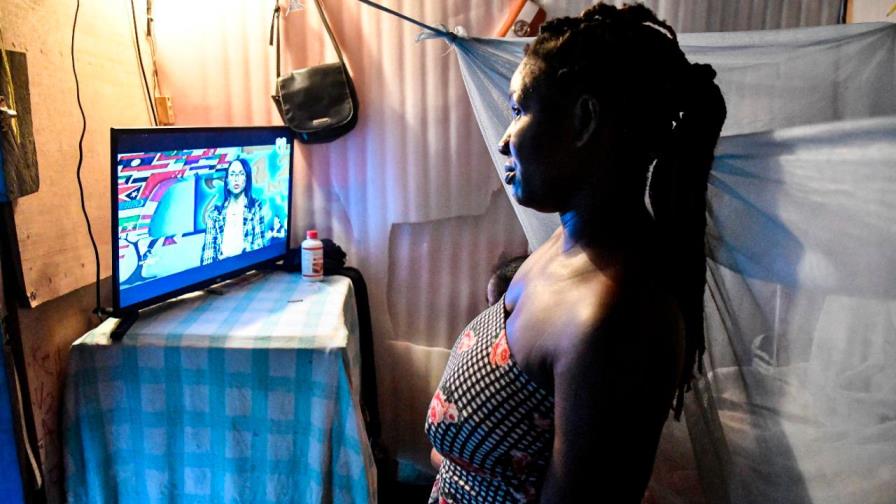  En Santo Domingo Norte “no entienden” cuadernillos ni transmisiones televisivas de Educación