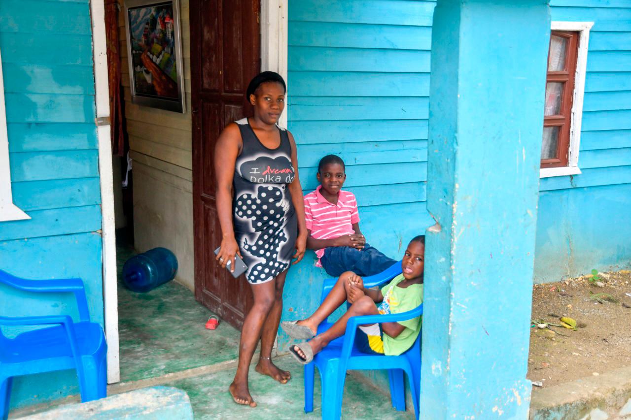 Vanessa Fortunato reside en la sección Mal Nombre, de la Victoria.