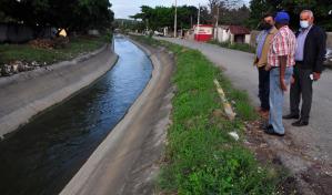 El Indrhi contratará empresa para rehabilitar canales en región Ozama-Nizao