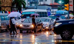 Lluvias continuarán este fin de semana por efectos de onda tropical 