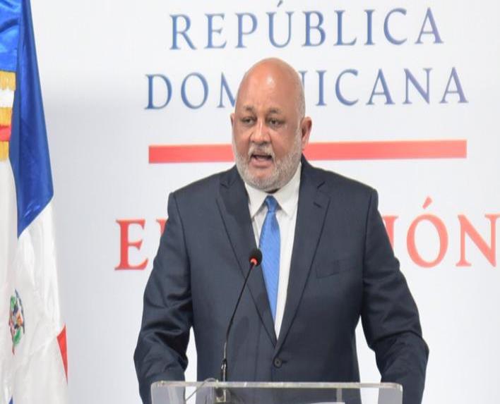 Ministro de Educación Roberto Fulcar asume presidencia pro tempore de la OEI