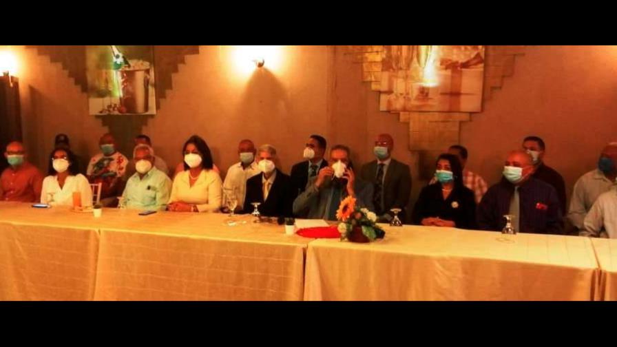 Peledeístas se quejan de que Gobierno ostenta obras que construyó pasada gestión