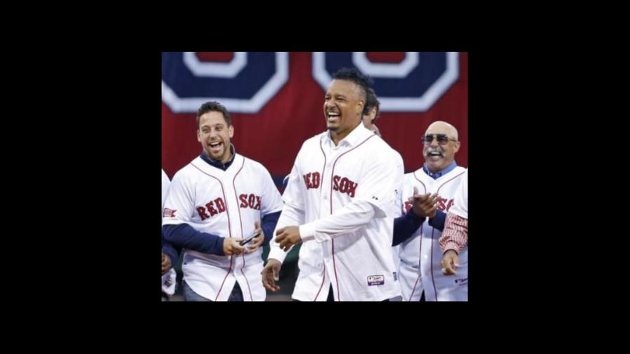 Así Boston recuerda la firma de Manny Ramírez