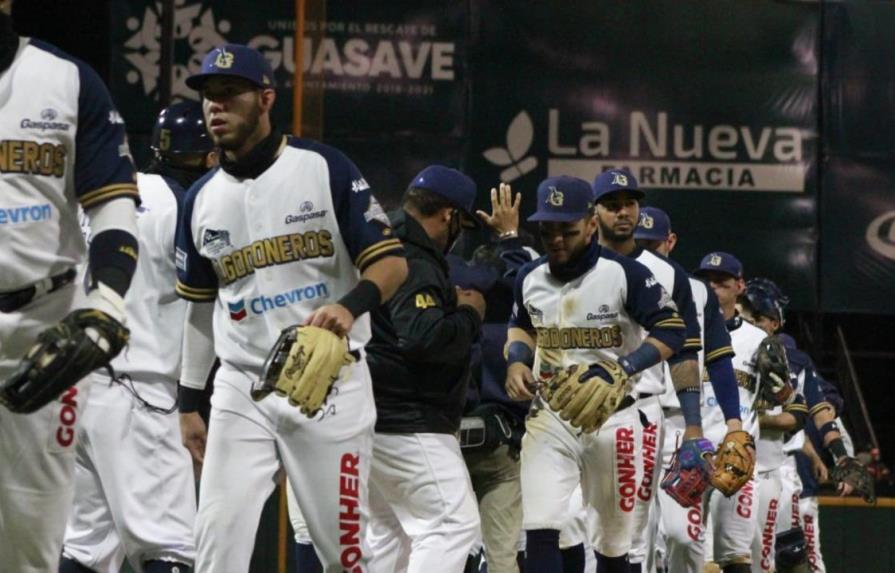 Algodoneros en racha de tres victorias, lideran el béisbol invernal en México