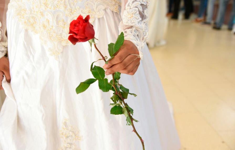 Autoridades sanitarias trabajan en protocolo para realización de bodas