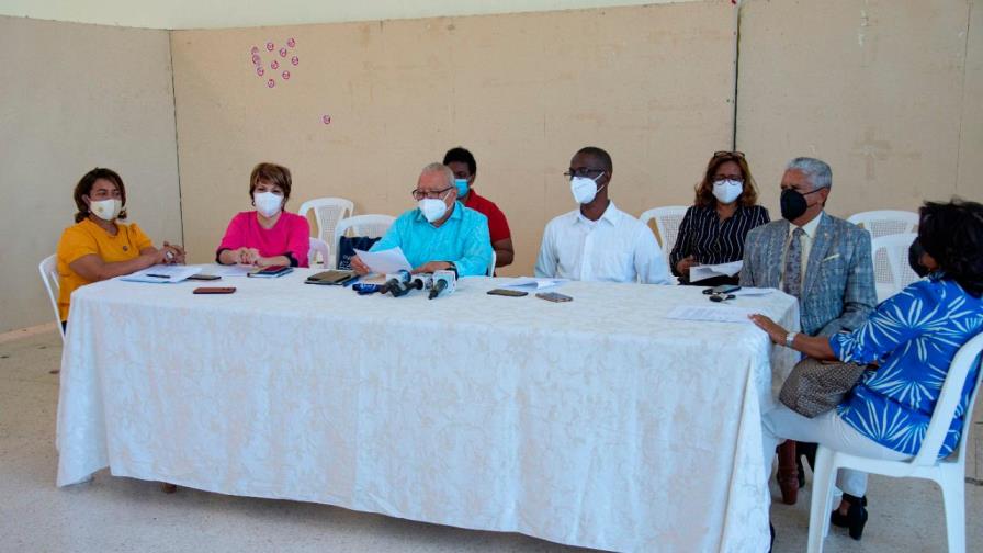 Técnicos y trabajadores de la Salud anuncian paralización de servicios el próximo miércoles 