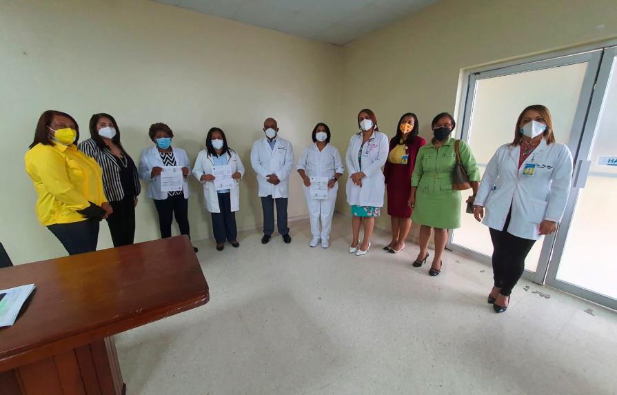 Designan nuevo equipo en el departamento de Enfermería de la Maternidad la Altagracia
