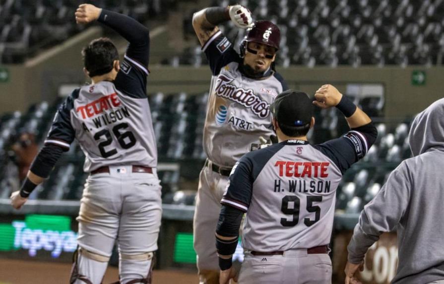 Bateo explosivo de Jesse Castillo ayuda el triunfo de los Tomateros en el béisbol mexicano