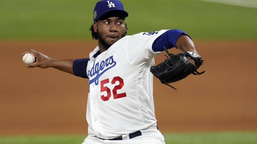 Lanzador dominicano firma con los Astros de Houston