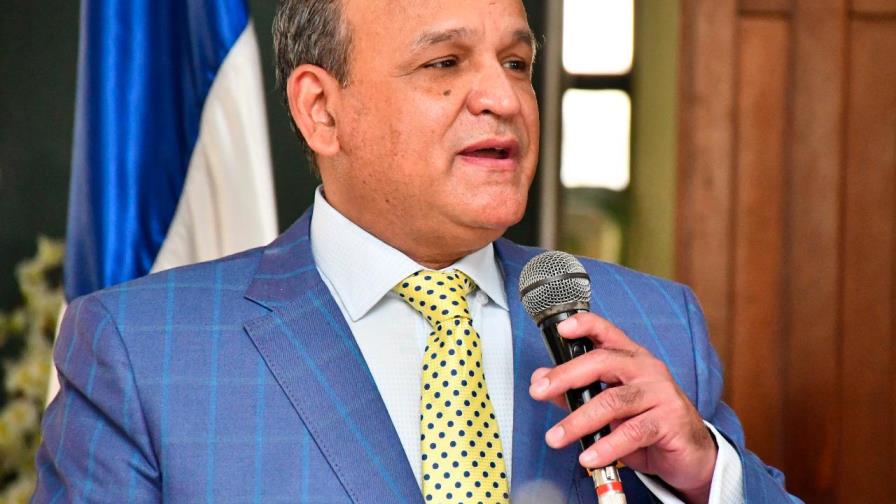 Senado reconoce trayectoria de la Federación Dominicana de Comerciantes