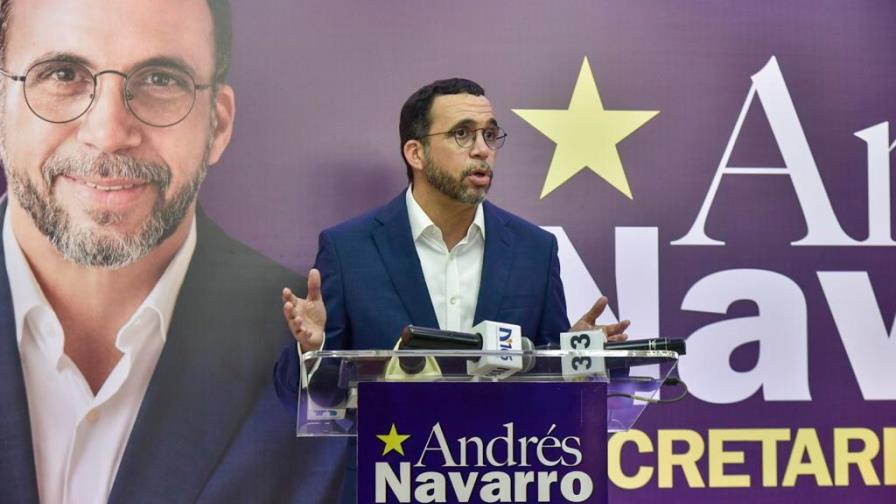 Andrés Navarro se lanza por la secretaría general del PLD Andrés Navarro se lanza por la secretaría general del PLD