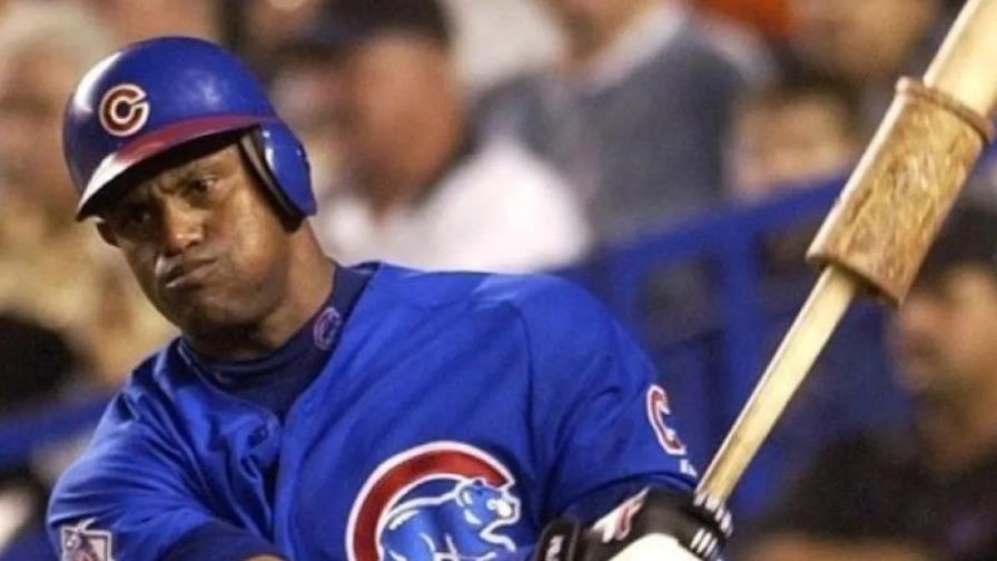 Bonds y Sosa lideran jugadores con más de 500 cuadrangulares que están fuera de Cooperstown