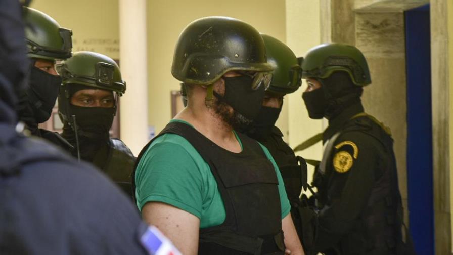 Argenis Contreras es trasladado nuevamente a la Procuraduría para interrogatorio por asesinato Yuniol Ramírez