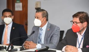 Salud P&uacute;blica conf&iacute;a en que plazas comerciales mantengan protocolo contra el COVID-19 