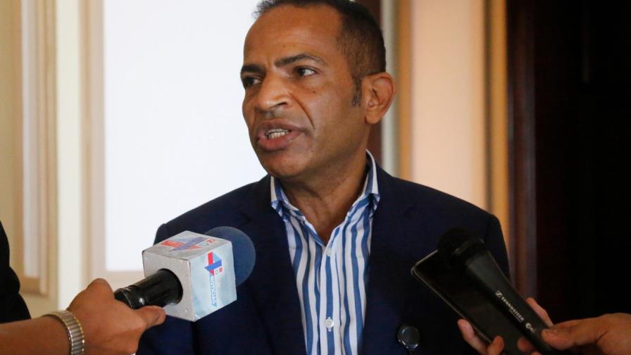 Transportistas del Cibao visitan a Abinader para “apoyar modernización del sector” 
