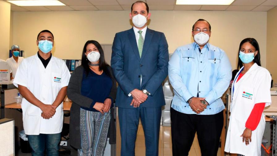 Promese/Cal e Indocal habilitarán laboratorio para control de calidad de medicamentos