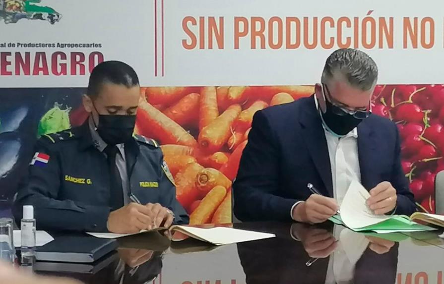 Confenagro y Policía Nacional firman acuerdo para mejorar seguridad en el campo dominicano 