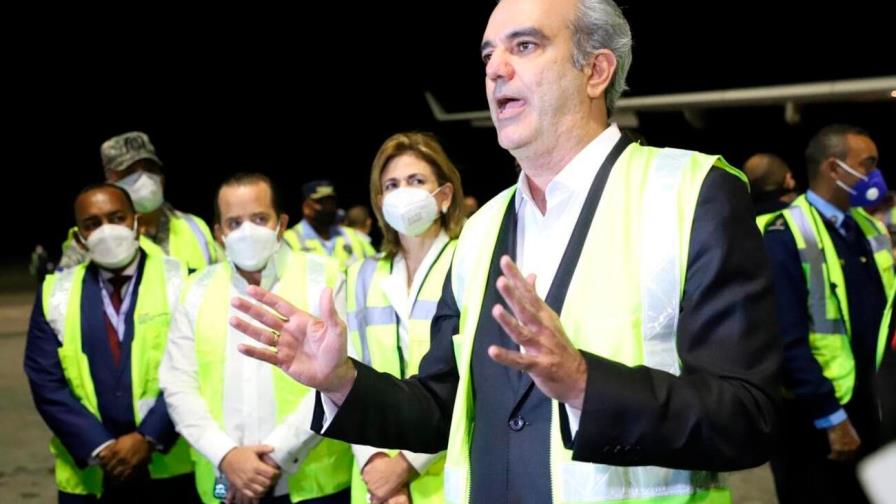 El presidente Abinader se vacuna hoy en el club San Carlos El presidente Abinader se vacuna hoy en el club San Carlos