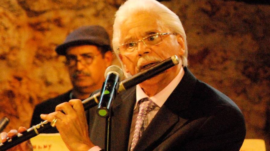 Restos de Pacheco serán velados en Manhattan; declaran duelo oficial