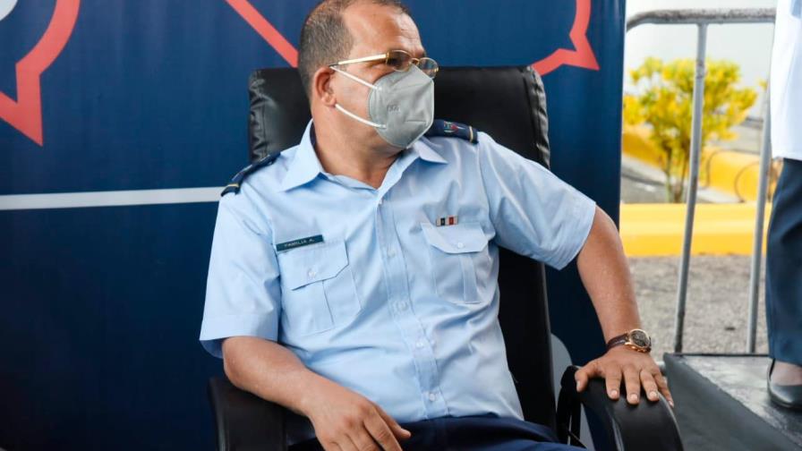 “Yo estoy bien; eso les puedo decir”, expresa primer vacunado contra COVID-19 en RD “Yo estoy bien; eso les puedo decir”, expresa primer vacunado contra COVID-19 en RD