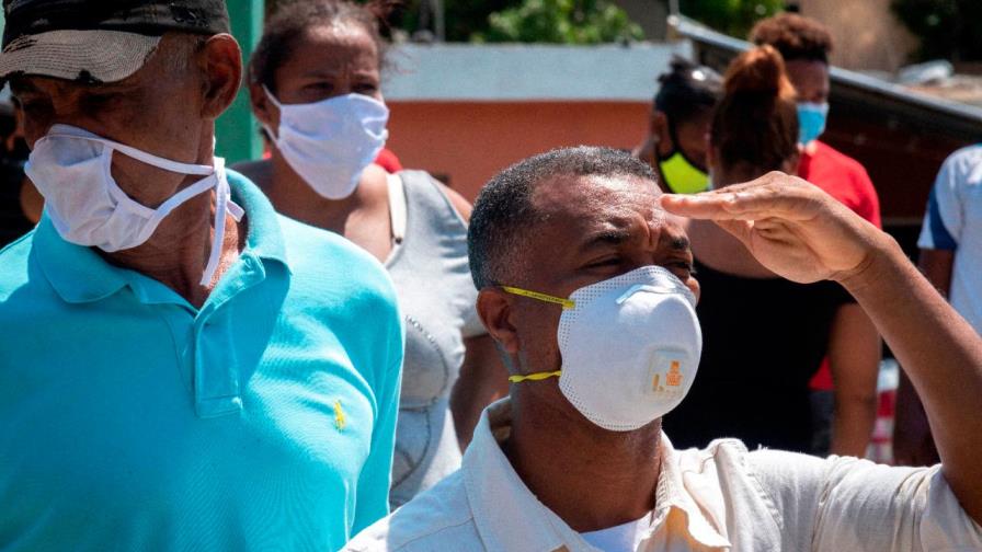 Salud Pública advierte hay que seguir utilizando mascarilla tras vacuna contra el COVID-19