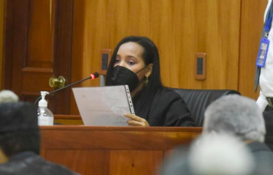 Testigo doce incomoda defensas en juicio Odebrecht