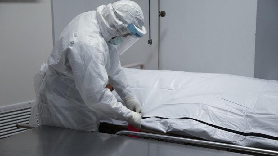 Seis personas murieron ayer por COVID-19 en República Dominicana; reportan 576 nuevos contagios Seis personas murieron ayer por COVID-19 en República Dominicana; reportan 576 nuevos contagios