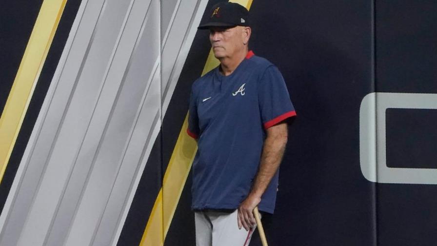 Bravos le otorgan extensión al dirigente Brian Snitker Bravos le otorgan extensión al dirigente Brian Snitker