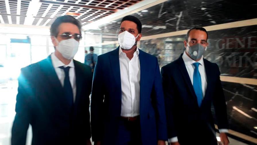Pareja de exministra de la Juventud será interrogado hoy en la Pepca por caso de corrupción Pareja de exministra de la Juventud será interrogado hoy en la Pepca por caso de corrupción