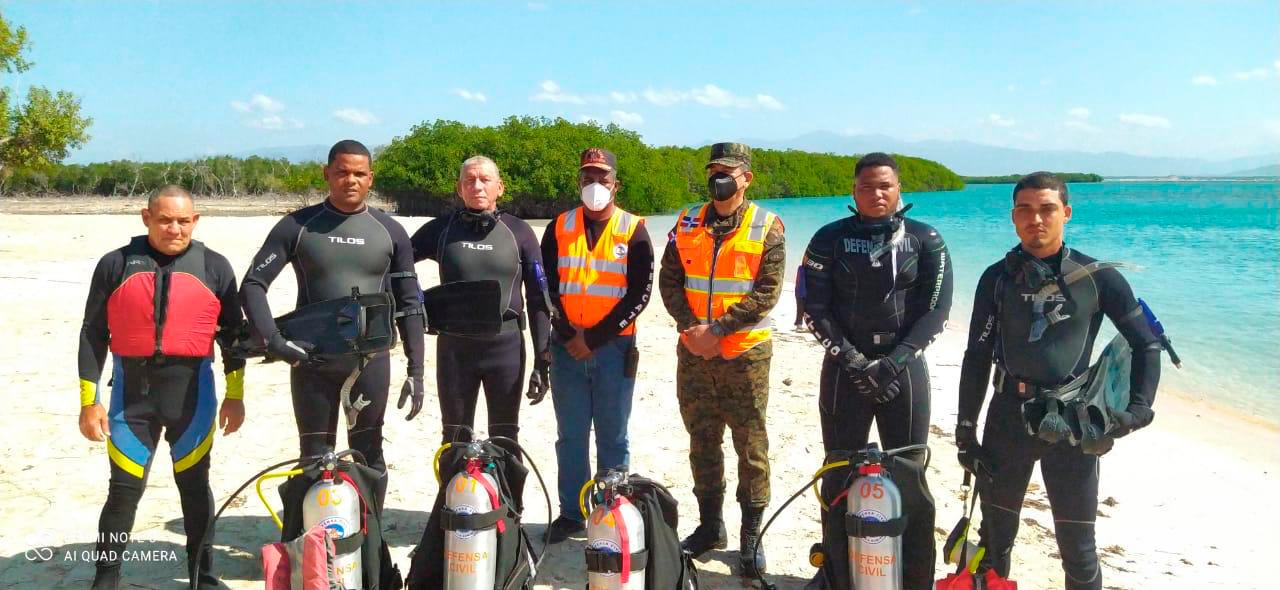 Un grupo de buzos buscaba el cuerpo desde la mañana de este lunes. 