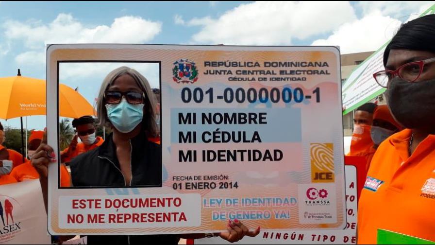 Realizan plantón frente al Congreso por la igualdad y la no discriminación