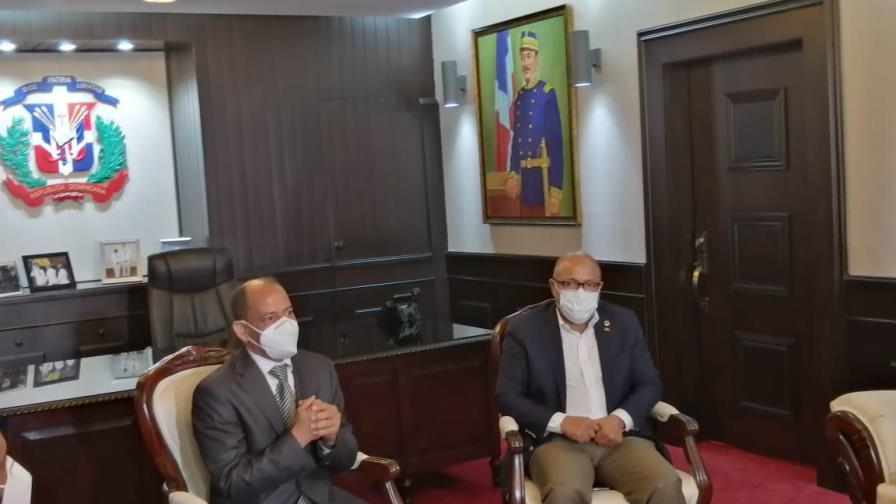 Poder Ejecutivo priorizará proyectos de ley de Vivienda y el de Simplificación de Trámites Poder Ejecutivo priorizará proyectos de ley de Vivienda y el de Simplificación de Trámites