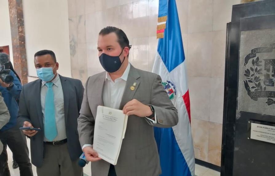 Orlando Jorge Villegas somete proyecto de ley para regular el teletrabajo en República Dominicana 
