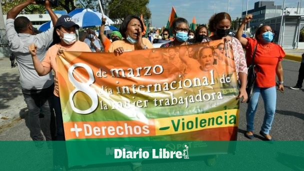 Mujeres Se Manifiestan Frente Al Congreso Nacional Para Que Incluyan Las Tres Causales En El 8660