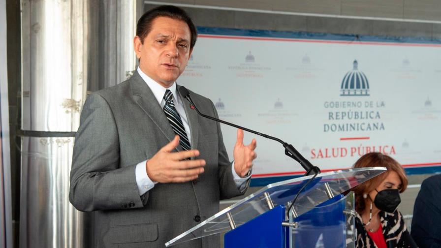 Ministro de Salud Pública garantiza vacunas para la segunda dosis