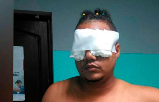 Médicos podrían salvar un ojo a joven atacado con tijeras