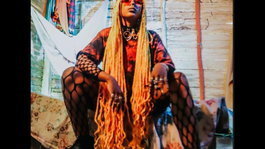 “Aimée”, el nuevo proyecto musical de Génesis Zabala 